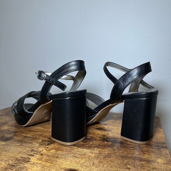 Worthington Black Strappy Heels - Picture 7 of 11